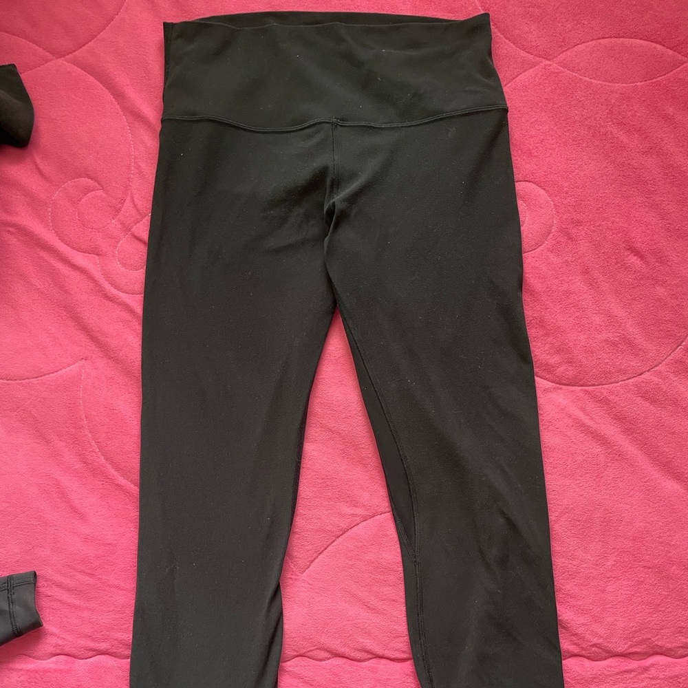 Lululemon Align 25” Black Size 10